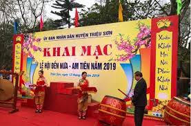 Lễ hội Am Tien